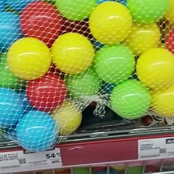 A101 Ürünlerde Sıkıntı Olması Çalışanların Başından Savması!