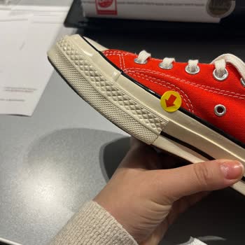 Converse Defolu Ürün Satıyor