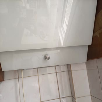 Kumtel Fırın Tepsisi 1 Tane Çıkıyor Fırın Su Damlatıyor