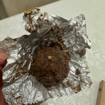 Macro Center Ferrero Rocher Marka Çikolatanın Bozuk Olması