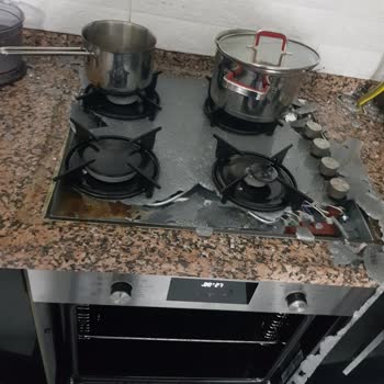 Süvarioğulları Dayanıklı Tüketim Malları Vestel Dünya Markası Ankastre Seti Ocak Patlaması