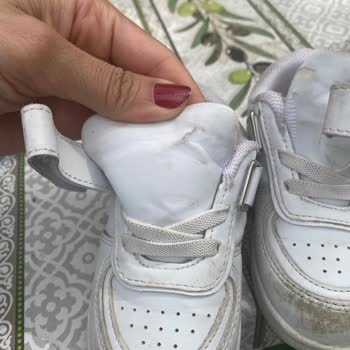 Vicco Derisi Soyulan Ayakkabının Arkasında Durmuyor!