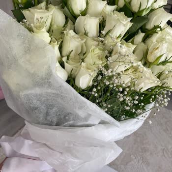 Çiçek Sepeti Sararmış, Solmuş, Eksik Sayıda Güller Yolluyor Fiyasko