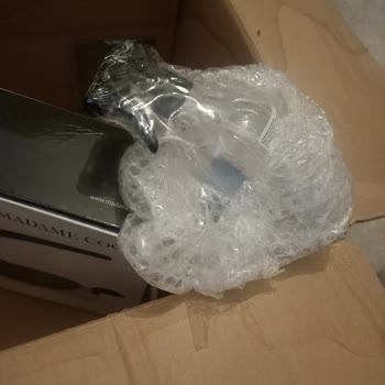 Madame Coco Ürünler Tahrip Olmuş Dökülmüş