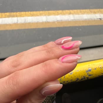 Vanilla Beauty Bar Kalıcı Oje 6 Günde Geldi Hal