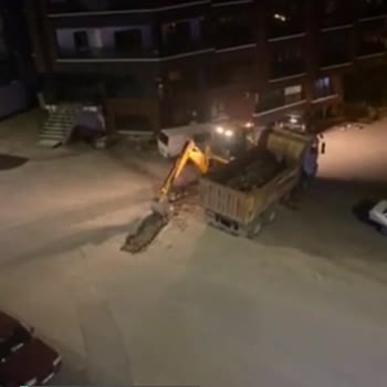 ABB - Ankara Büyükşehir Belediyesi Gece Yapılan Yol Ve Asfalt Çalışması!
