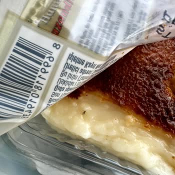 A101 Hanımdan Kazandibinden Sinek Çıktı