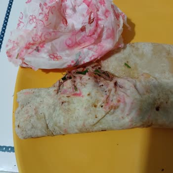 GetirYemek Yemeği 2 Saatte Bozuk Getirdi