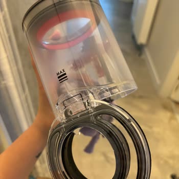 Dyson V12 Detect Slim Hazne Buğulanma Sorunu