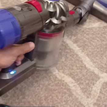 Dyson V8 Kesik Kesik Çalışıyor!