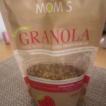 Migros Moms Granola Hemen Böceklendi