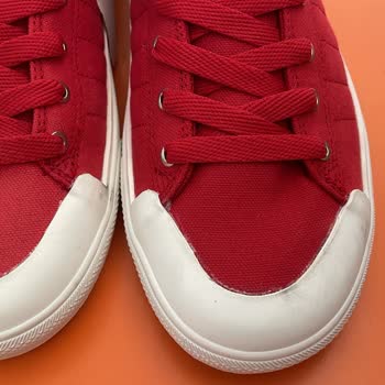 Lescon Kullanılmış Ayakkabı Gönderiyor