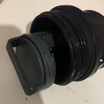 Stanley Termos Kutup Ayısı Kapak Kısmı Sorunu