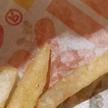 Burger King Te Yemek Yemek İstemiştim Sadece