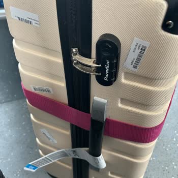 AnadoluJet Beschädigte 2 Koffer Schadensfall und Rückforderung nach Flug Sabiha Gökçen - München