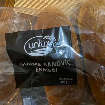 BİM Unlüx Sandviç Ekmeğinde Küf
