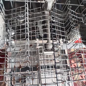 Arçelik Bulaşık Makinesi Sepet Paslandı