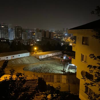 İBB - İstanbul Büyükşehir Belediyesi Geceye Kadar İnşaatın Devam Etmesi