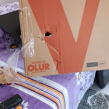 Hepsiburada Üzerinden Alınan Vestel TV Kırık Çıktı