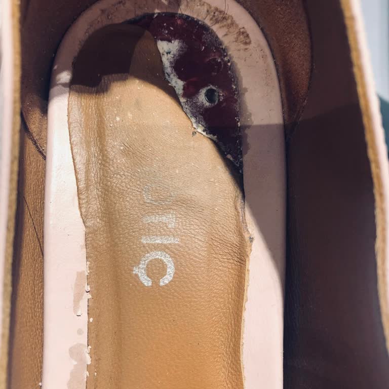 Hotiç Ayakkabıda Hızlı Deformasyon Ve Servis Hüsranı