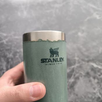 Stanley Termosun Yeterince Sıcak Tutmaması Ve Deformasyona Uğraması