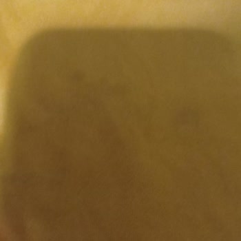 Profilo Çamaşır Makinesinden Gelen Gri Yağ Lekeleri