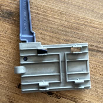 Samsung Arızalanan Makinenin Parça ,Servis Hizmeti Yok