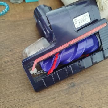 Dyson Gen5 Motor Süngeri Ve Anti-Tangle Başlık Sıkıntısı