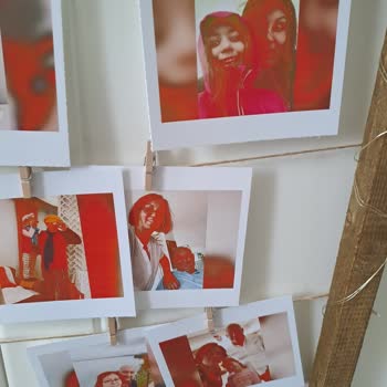 Çiçek Sepeti Yine Yanıltmadı.! 2 Ayda Solan Fotoğraflar