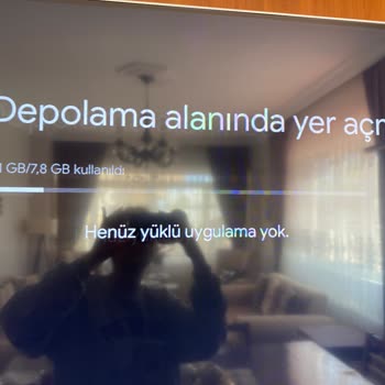 PHILIPS TV 65PUS8057/62 Uygulama Yüklenmiyor