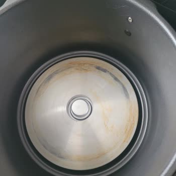 PHILIPS HD2151/62 ALL In One Cooker Ürününün Arkasında Durmuyor