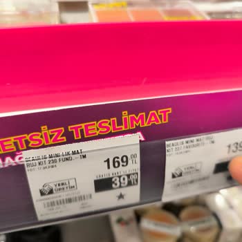 Gratis İş Bilmez Ve Saygısız Çalışanları