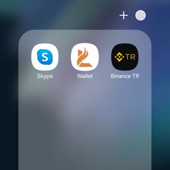Levigillas, Wallet, Skype, WhatsApp Sohbeti