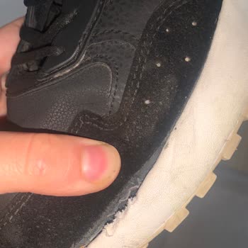 FLO Ayakkabı FLO İncelmeye Yolladığım Ayakkabı Giyilemez Bir Şekilde Geri Yollandı