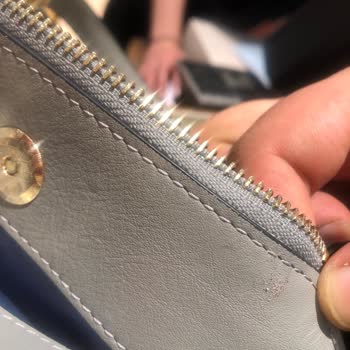 Tergan Deri Deri Çantada Soyulma