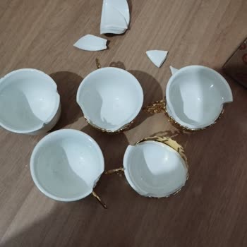 Aras Kargo Kargomu Özensiz Teslim Etti