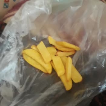 Domino's Pizza Fiyat Normal Ama Karşılığı Yok Denilecek Kadar Az