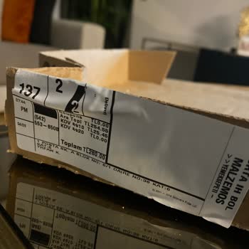 Domino's Pizza Zeytin Çekirdeği Çıktı