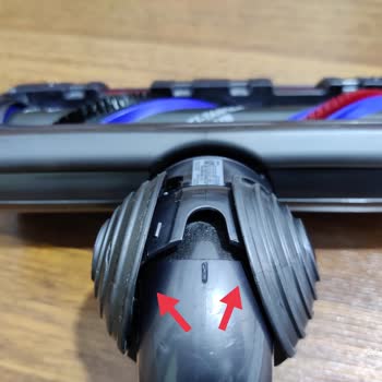 Dyson Süpürge Başlığının Serviste Düzgün Onarılmadan Yollanması