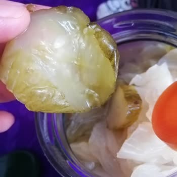 Tukaş Karışık Turşu Yumuşamış Ve Çok Tuzlu