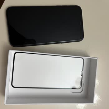 Teknosa'dan Alınan İphone 11 Cihaz Trabzon KVK Serviste Zarar Görmesi