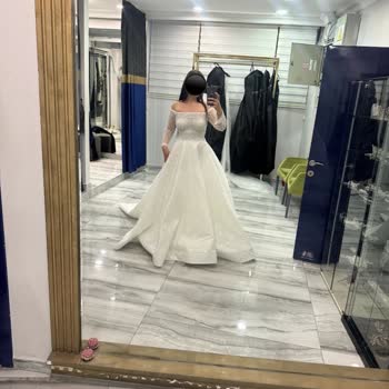 Alisse Nuera Düğün Hayal Kırıklığı: Yanlış Ölçümler Ve Gelinlik Problemi