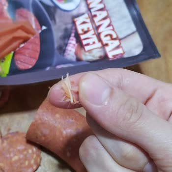 Pınar Et ve Süt Markalı Sucukta Yabancı Madde Bulundu İddiası