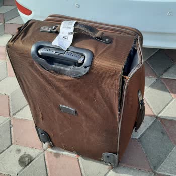 Esenboğa Havalimanı Ankara Varışında Valizim Hasar Gördü