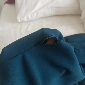Bezen Store Defolu Ürünlerle İade Talebimi Yapmayıp Değişime Zorluyor