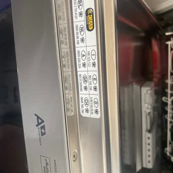 Hoover Marka Bulaşık Makinemin Ön Panel Düğmesi