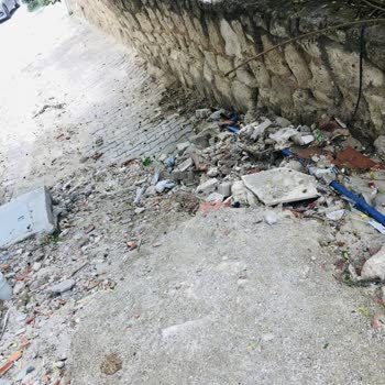 Çeşme Belediyesi Reisdere Mah 6083 Sok.