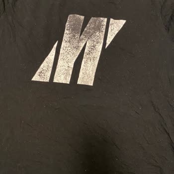 Mavi Markalı, Mavi Black Pro Serisi T-shirt Baskısı Dağıldı.
