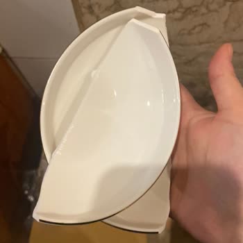 English Home Kırık Gelen Ürünler İçin Gereken Yapılmıyor