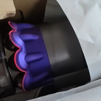 Dyson V15 Model Şaşkınlığı Ve İade Problemi